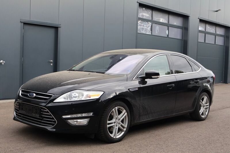 Schwarz Gebraucht 2012 Ford Mondeo Titanium X Limousine | 6.950 € (Guter Preis) - Bild 1/4