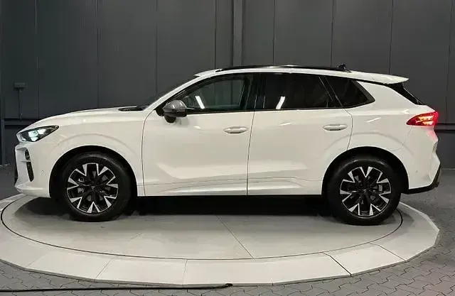 Second-hand Cupra Terramar 150 CP (110 kW) 2025 Alb SUV