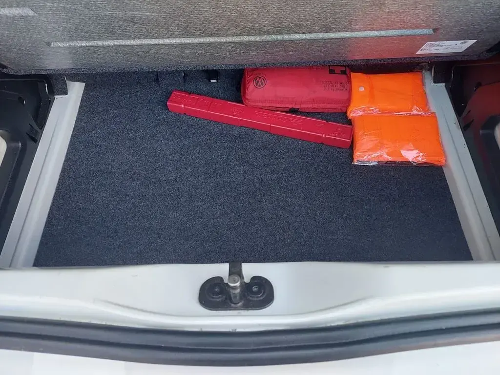 Gebraucht VW up! 65 PS (47 kW) 2017 Weiß Kleinwagen