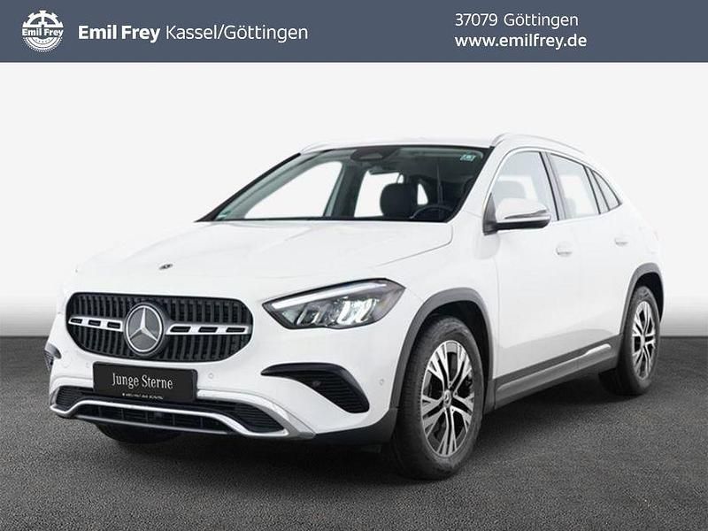 Gebraucht Mercedes GLA180 Advanced 136 PS (100 kW) 2024 Weiß SUV