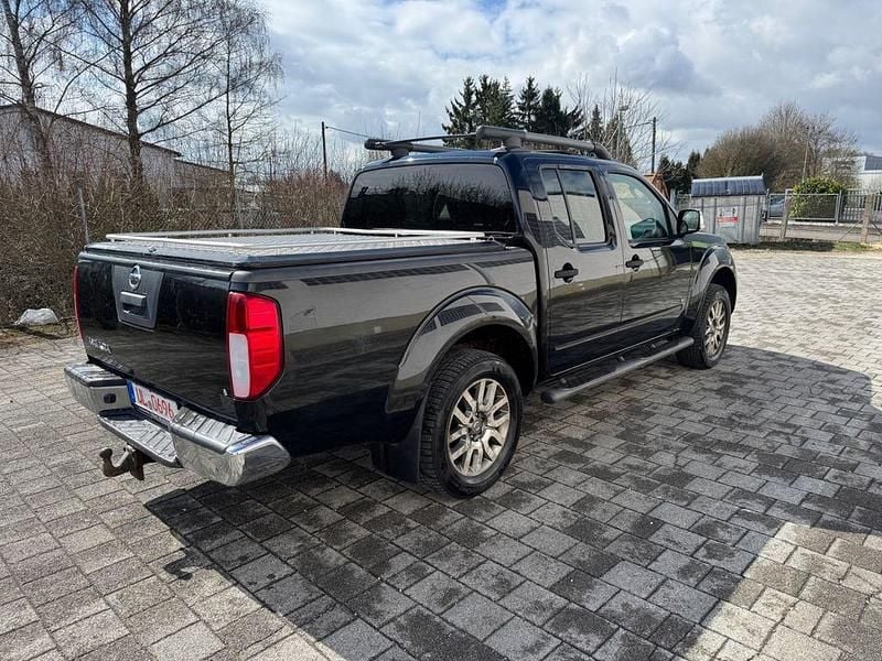 Gebraucht Nissan Navara 231 PS (169 kW) 2014 Schwarz Pickup