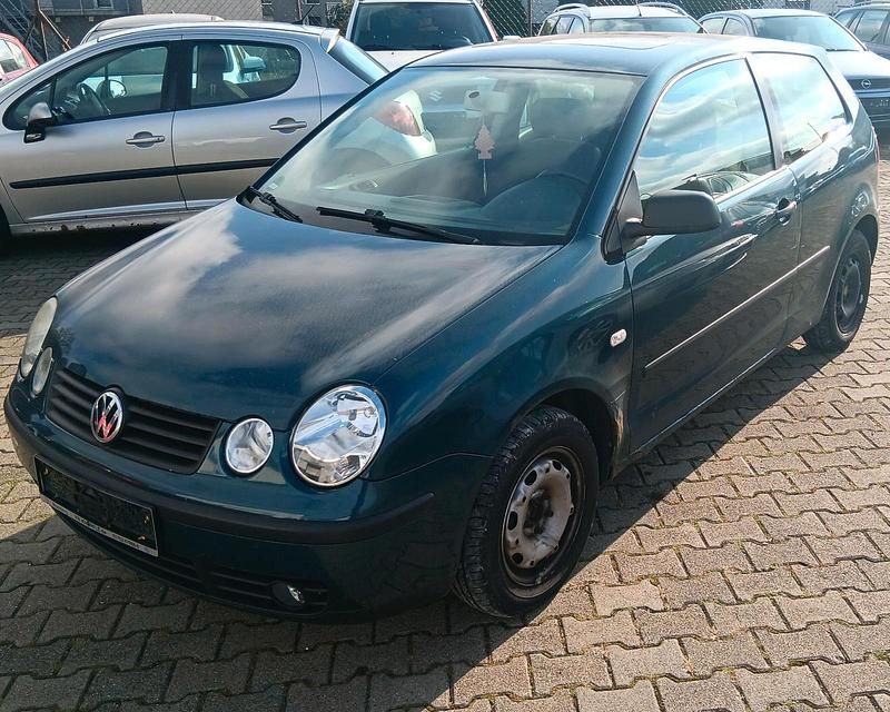 Blau Gebraucht 2004 VW Polo Kleinwagen | 590 € (Superpreis) - Bild 1/4