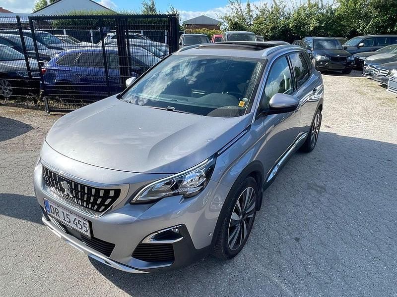 Grau Gebraucht 2017 Peugeot 3008 SUV | 9.500 € (Guter Preis) - Bild 1/4