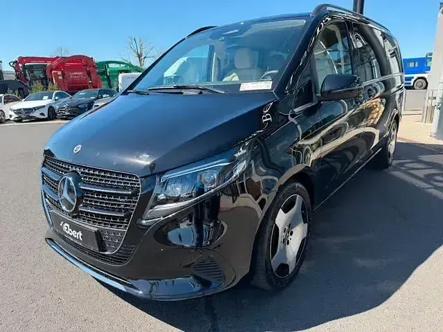 Gebraucht Mercedes V250 190 PS (139 kW) 2025 Schwarz Van / Kleinbus