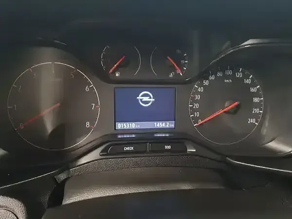 Gebraucht Opel Combo Edition 102 PS (75 kW) 2024 Gris aluminium Van / Kleinbus
