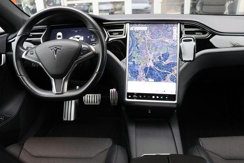 Second-hand Tesla Model S 284 kW (387 CP) 2017 Alb Hatchback