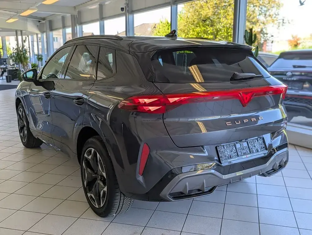Gebraucht Cupra Terramar 150 PS (110 kW) 2025 Grau SUV