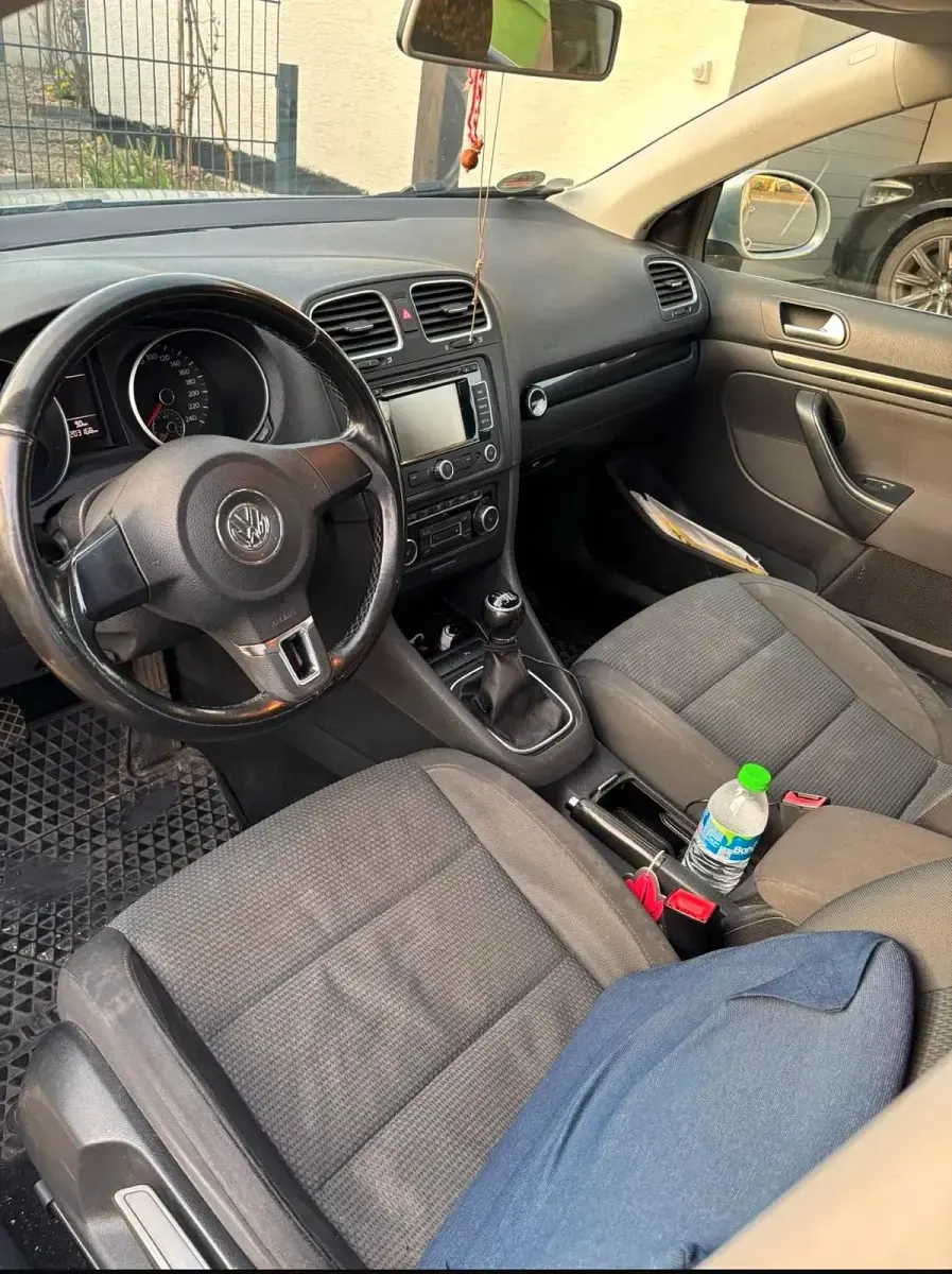 Gebraucht VW Golf VI 150 PS (110 kW) 2010 Grau Kleinwagen
