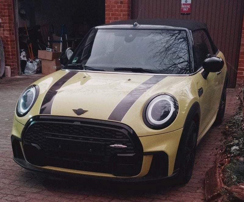 Gelb Gebraucht 2021 Mini Cooper Cabriolet Cabrio | 19.000 € (Guter Preis) - Bild 1/4