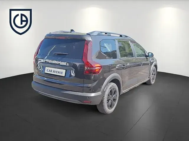 Gebraucht Dacia Jogger Extreme 110 PS (80 kW) 2024 Schwarz grau Van / Kleinbus