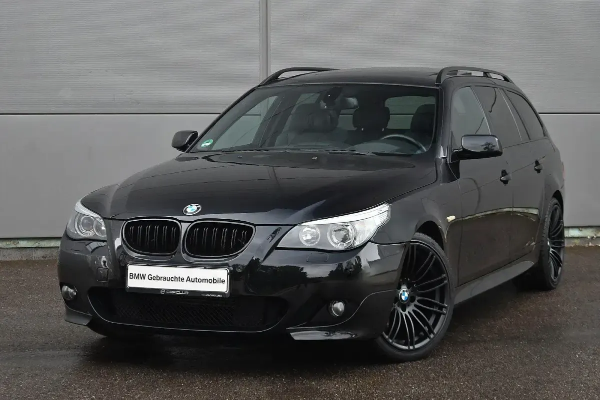 Gebraucht BMW 530 Performance 258 PS (189 kW) 2006 Schwarz Kombi