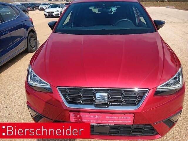 Rot Gebraucht 2023 Seat Ibiza FR Kombi | 18.950 € (Fairer Preis) - Bild 1/2