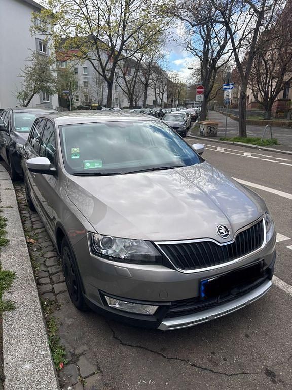 Gebraucht Skoda Rapid ScoutLine 110 PS (80 kW) 2016 Grau Kleinwagen