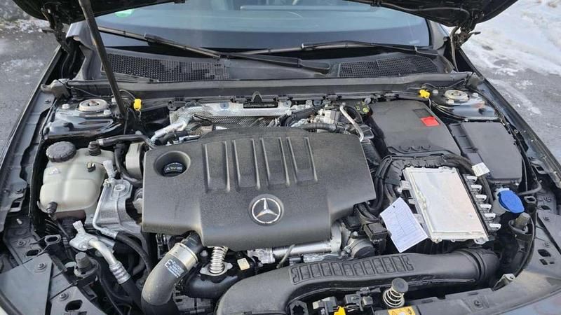 Gebraucht Mercedes A200 150 PS (110 kW) 2020