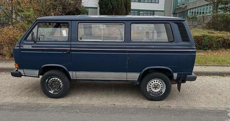 Gebraucht VW Caravelle 69 PS (50 kW) 1990 Blau Van