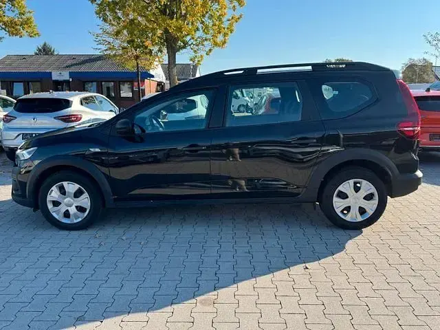 Gebraucht Dacia Jogger Essentiel 110 PS (80 kW) 2024 Schwarz Van / Kleinbus