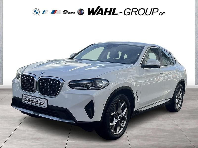 Weiß Gebraucht 2022 BMW X4 Sport Line SUV | 36.950 € (Guter Preis) - Bild 1/4