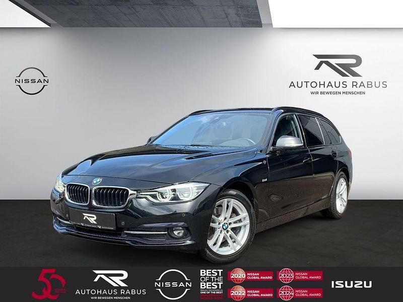 Schwarz Gebraucht 2018 BMW 320 Sport Line Kombi | 19.890 € (Etwas zu teuer) - Bild 1/4