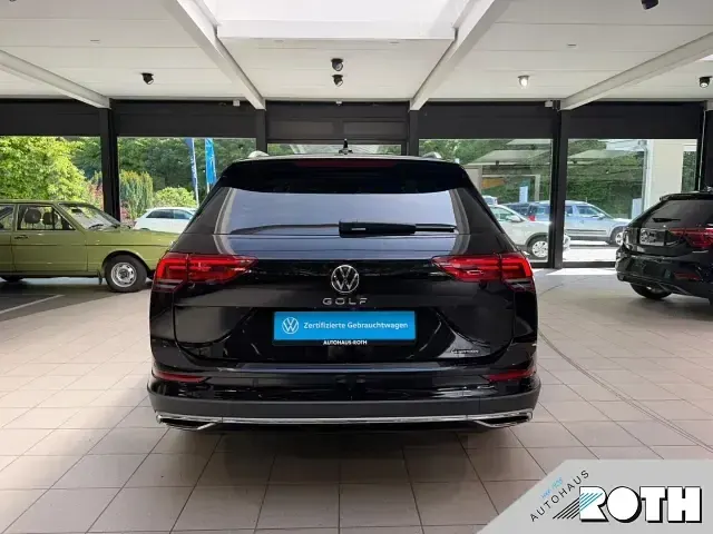 Gebraucht VW Golf Alltrack 200 PS (147 kW) 2023 Schwarz Kombi