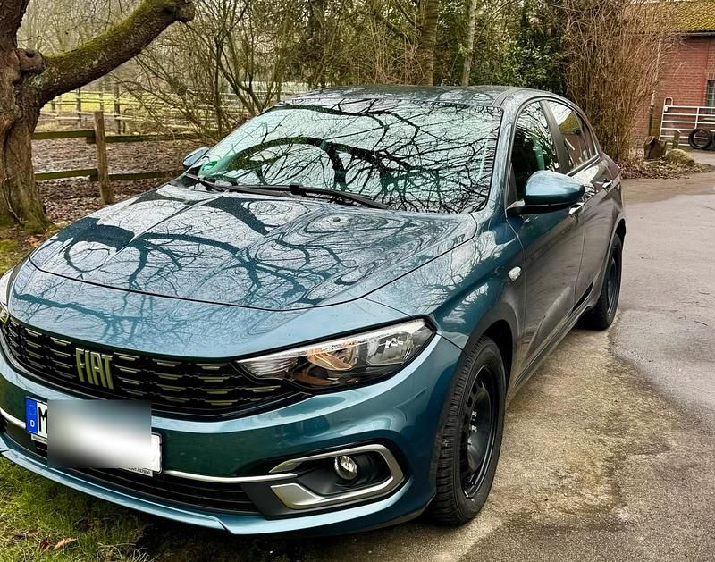 Blau Gebraucht 2023 Fiat Tipo City Life Limousine | 19.000 € (Fairer Preis) - Bild 1/4