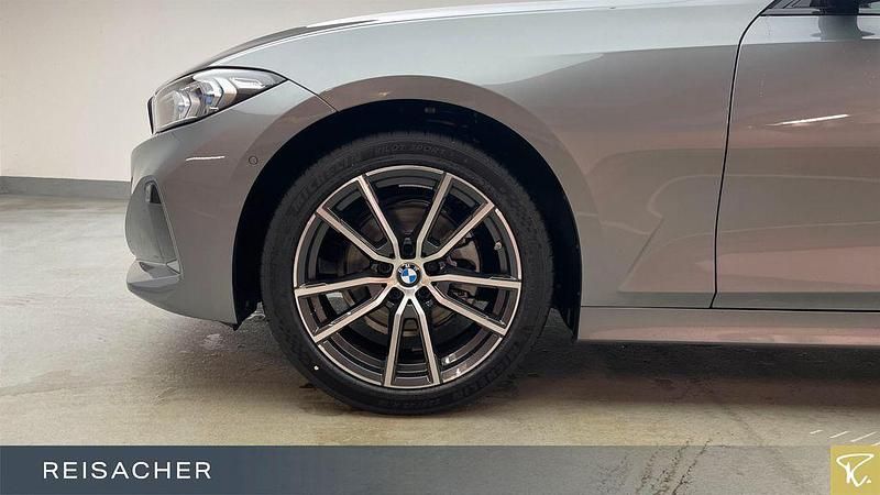 Neu BMW 320 Sport Line 190 PS (139 kW) 2025 Grau Kombi