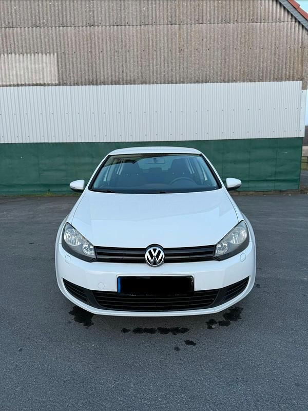 Gebraucht VW Golf VI 80 PS (58 kW) 2009 Weiß Kleinwagen