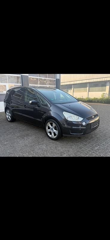 Gebraucht Ford S-MAX S 140 PS (102 kW) 2009 Schwarz Van / Kleinbus