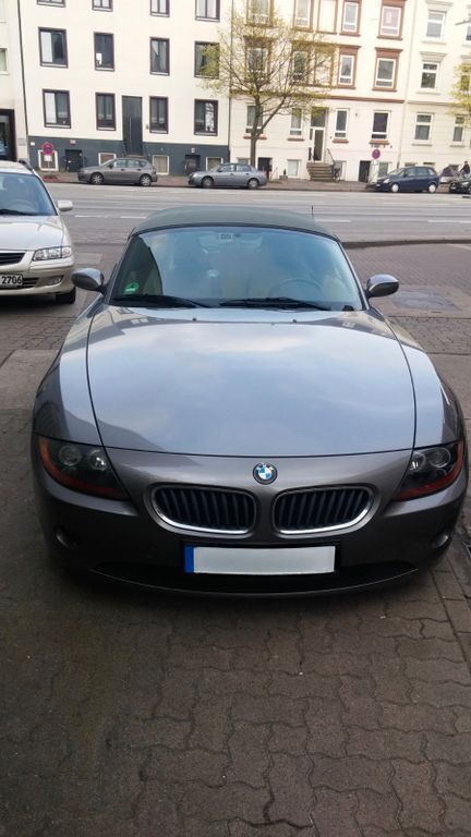 Silber Gebraucht 2003 BMW Z4 Performance Cabrio | 10.200 € (Guter Preis) - Bild 1/4