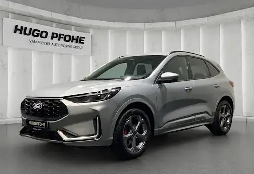 Gebraucht Ford Kuga ST-Line X 186 PS (136 kW) 2024 Silber SUV