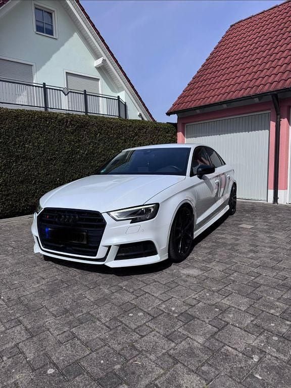 Gebraucht Audi S3 Ambiente 310 PS (228 kW) 2017 Weiß Limousine