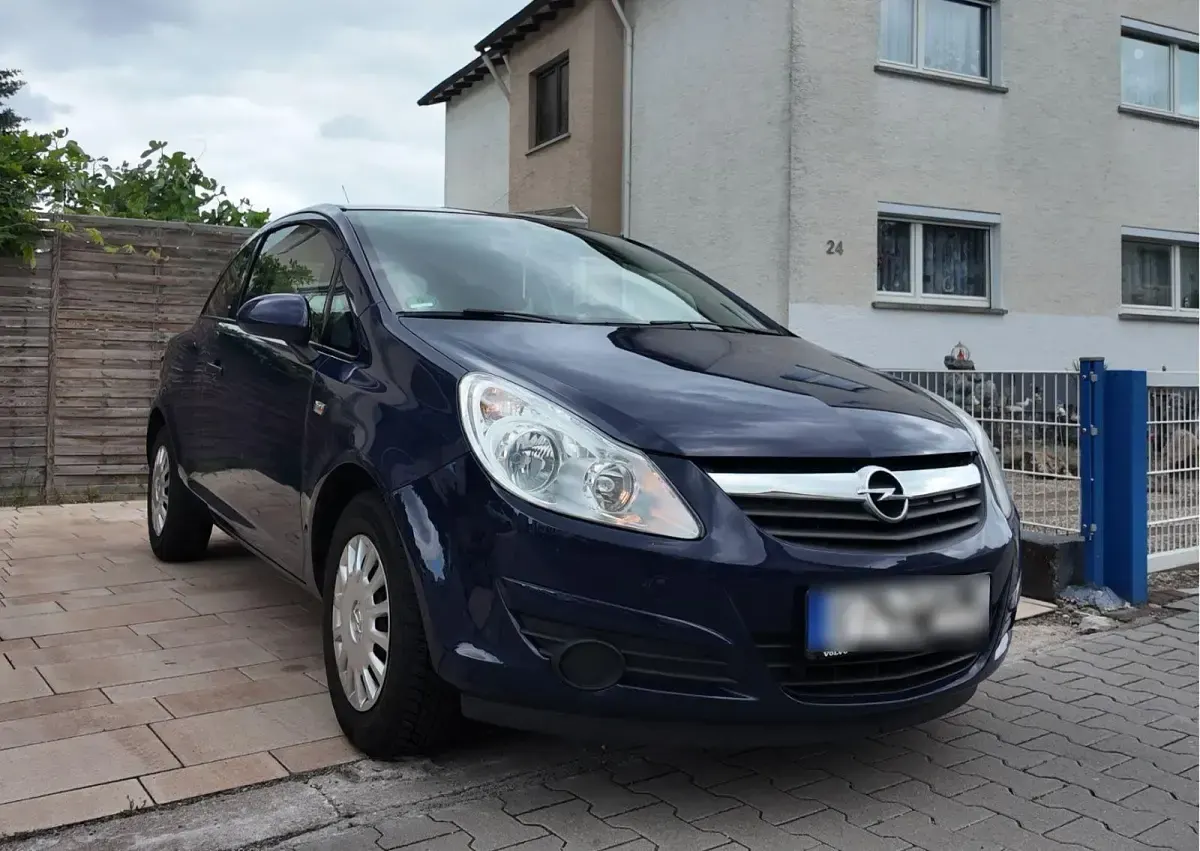 Usado Opel Corsa 60 HP (44 kW) 2009 Azul Citadino