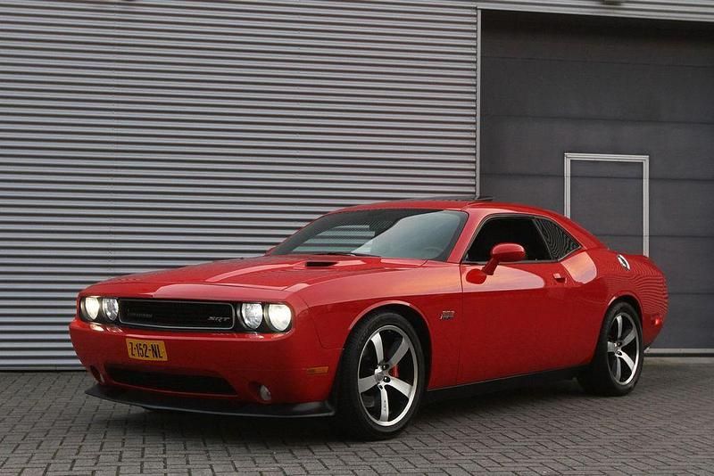 Rot Gebraucht 2014 Dodge Challenger Coupé | 29.999 € (Superpreis) - Bild 1/4