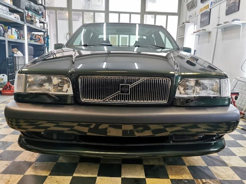 Grün Gebraucht 1996 Volvo 850 Limousine | 32.990 € - Bild 1/4