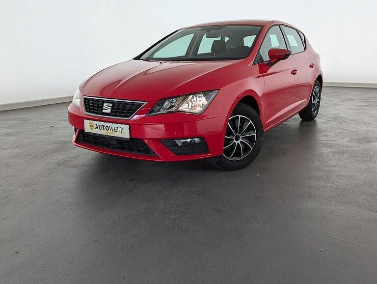 Rot Gebraucht 2020 Seat Leon Style Limousine | 14.460 € (Superpreis) - Bild 1/4