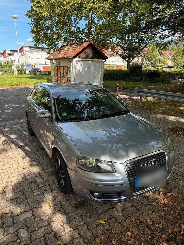 Grau Gebraucht 2006 Audi A3 Limousine | 2.500 € - Bild 1/4