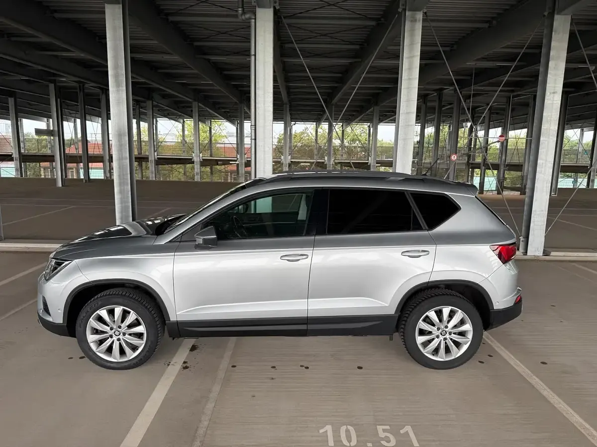Gebraucht Seat Ateca Style 150 PS (110 kW) 2016 Silber SUV
