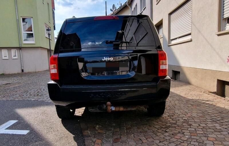 Schwarz Gebraucht 2008 Jeep Patriot Sport SUV | 2.500 € (Superpreis) - Bild 1/4