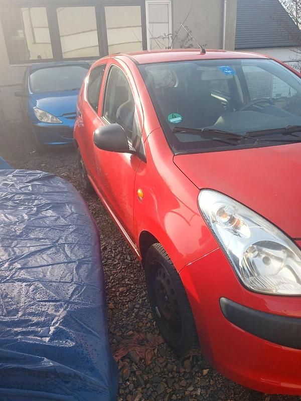 Gebraucht Nissan Pixo 2009 Rot Kleinwagen