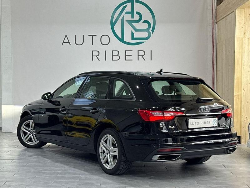 Gebraucht Audi A4 Basis 286 PS (210 kW) 2020 Schwarz Kombi
