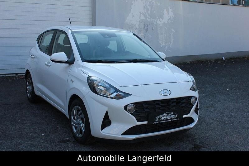 Gebraucht Hyundai i10 Select 103 PS (75 kW) 2022 Weiß Kleinwagen