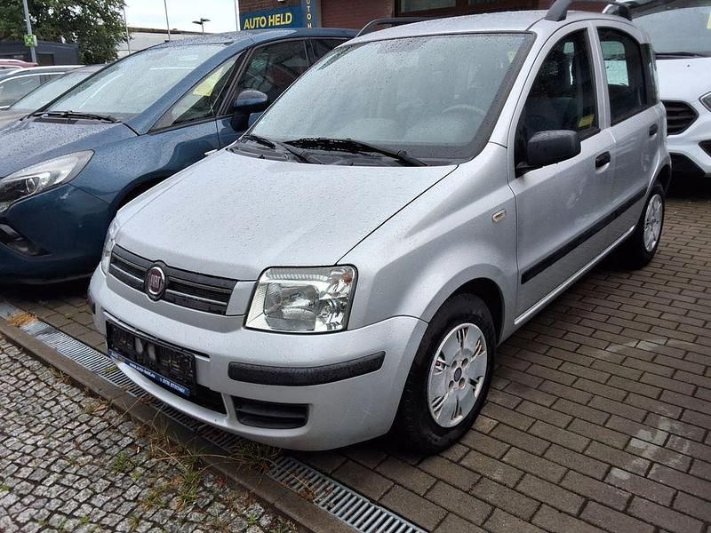 Silber Gebraucht 2009 Fiat Panda Dynamic Kleinwagen | 5.900 € (Teuer) - Bild 1/4