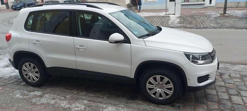 Gebraucht VW Tiguan Trendline 160 PS (117 kW) 2012 Weiß SUV