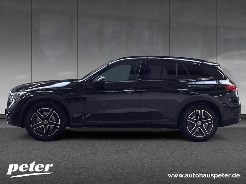 Obsidianschwarz Gebraucht 2024 Mercedes GLC450 AMG SUV | 74.810 € (Guter Preis) - Bild 1/4