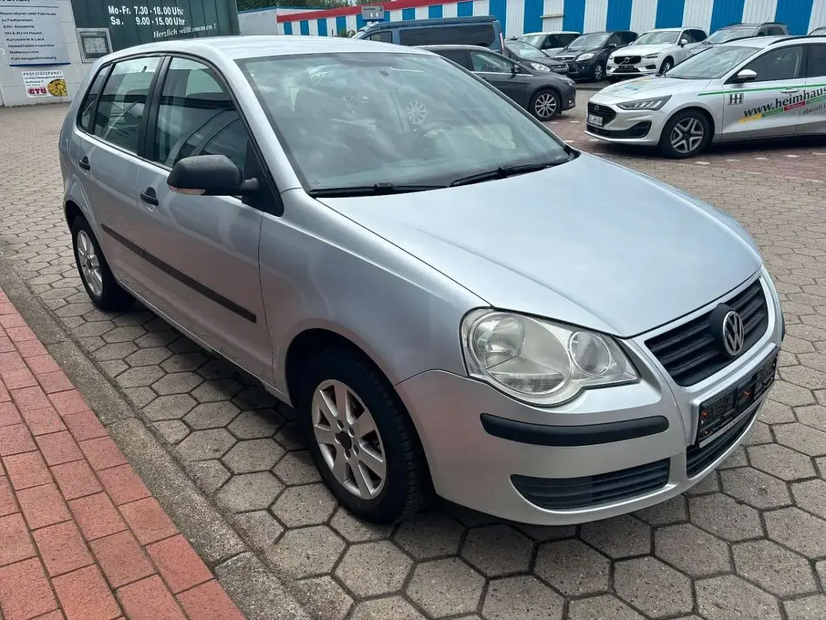 Gebraucht VW Polo 60 PS (44 kW) 2008 Silber Kleinwagen