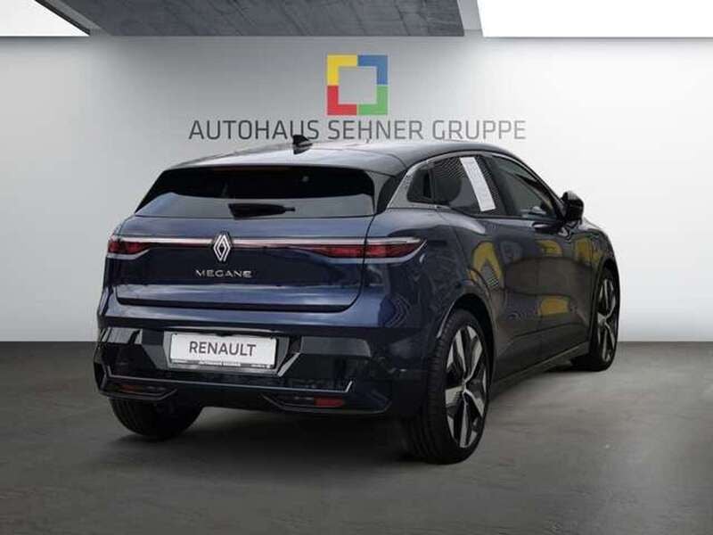 Gebraucht Renault Megane E-Tech Techno 160 kW (218 PS) 2023 Nachtblau metallic, black pearlschwarz metallic Limousine