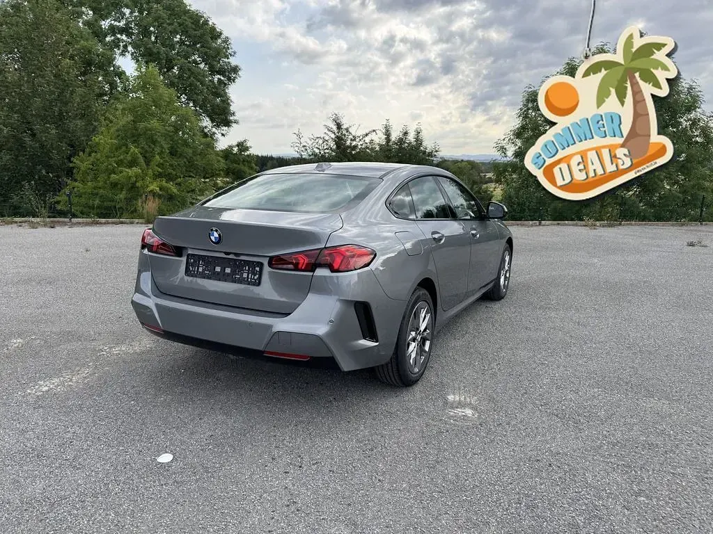 Neu BMW 216 122 PS (89 kW) 2026 Grau Coupé