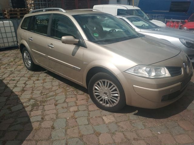 Pfefferbeige Gebraucht 2007 Renault Mégane GrandTour Privilege Kombi | 2.500 € (Etwas zu teuer) - Bild 1/1
