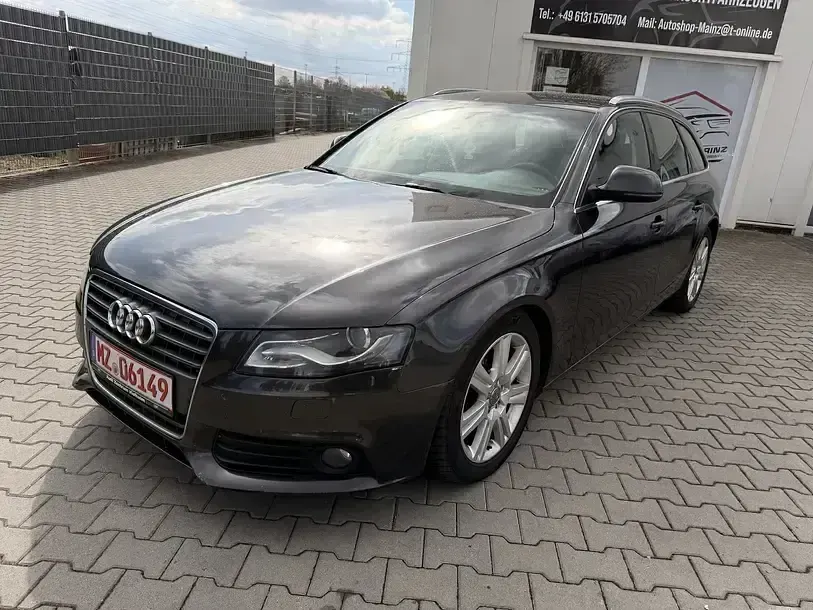 Używany Audi A4 Ambition 143 KM (105 kW) 2009 Czarny Kombi