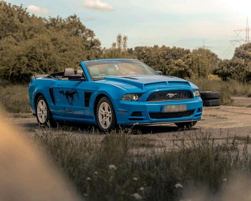 Blau Gebraucht 2013 Ford Mustang Cabrio | 12.600 € (Superpreis) - Bild 1/4