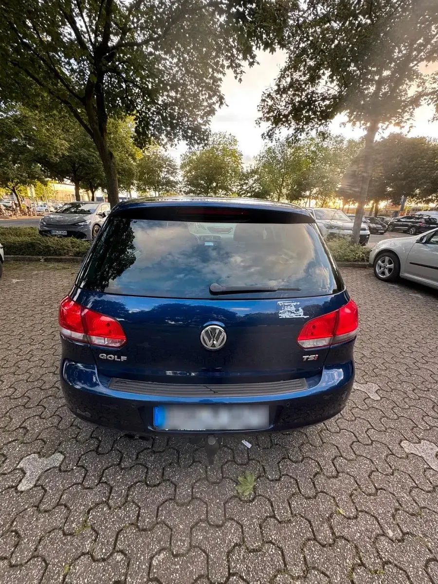 Gebraucht VW Golf 122 PS (89 kW) 2010 Blau Coupé